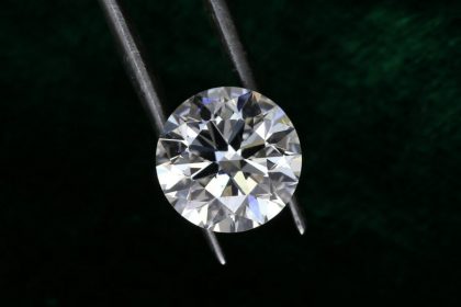 shine-on:-the-charm-of-lab-grown-diamond