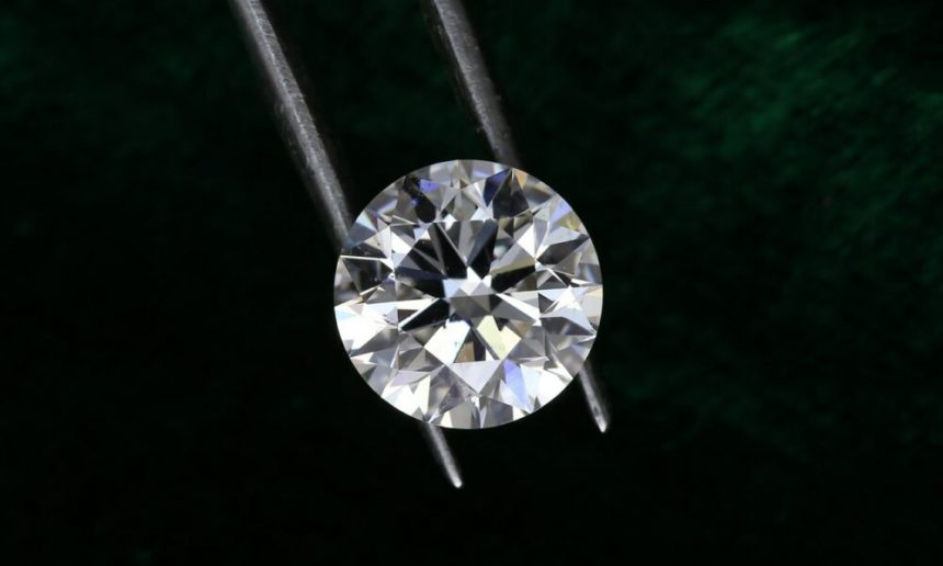 shine-on:-the-charm-of-lab-grown-diamond